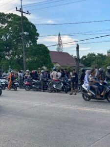 Puluhan Anak Sekolah Tawuran Dengan Senjata Tajam di Jalinsum Medan-Perbaungan