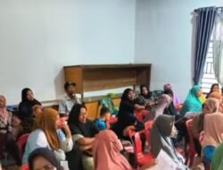 Bantua kesra desa teluk dalam tidak tepat sasaran, kini menjadi sorotan publik.