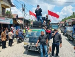 Ratusan Masyarakat Kec. Buntu Pane Asahan Lakukan Aksi Demo, Puluhan Tahun Ruas Jalan Propinsi Rusak Tak Kunjung Diperbaiki