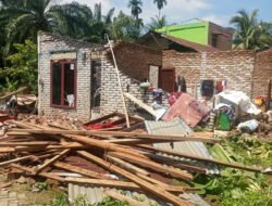 Puluhan Rumah dan Tempat Usaha di Durin Simbelang Rusak Diterjang Puting Beliung, Kerugian Ditaksir Ratusan Juta Rupiah