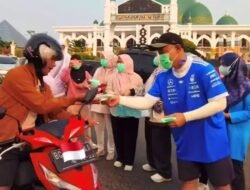 Wali Kota Lubuk Linggau Bagikan Masker dan Gelar Pemeriksaan Kesehatan di Alun-Alun Merdeka