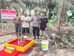 Polsek Meliau Bor Sumur Air Bersih di Desa Bhakti Jaya, Solusi Nyata Hadapi Dampak Kemarau Panjang